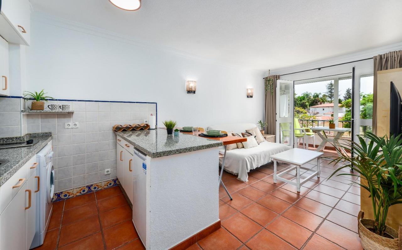 Caroline House Marbella Puerto Banus Apartment Bagian luar foto